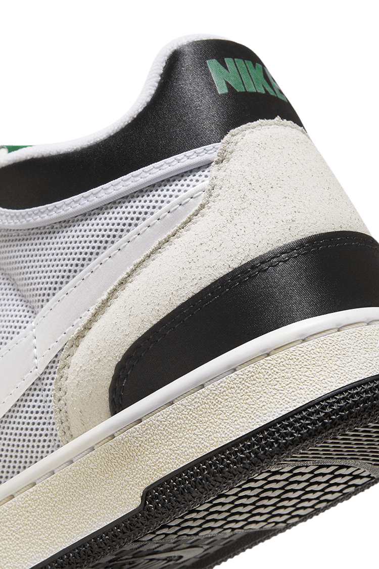 วันเปิดตัว Attack x Social Status "Summit White" (DZ4636-100)