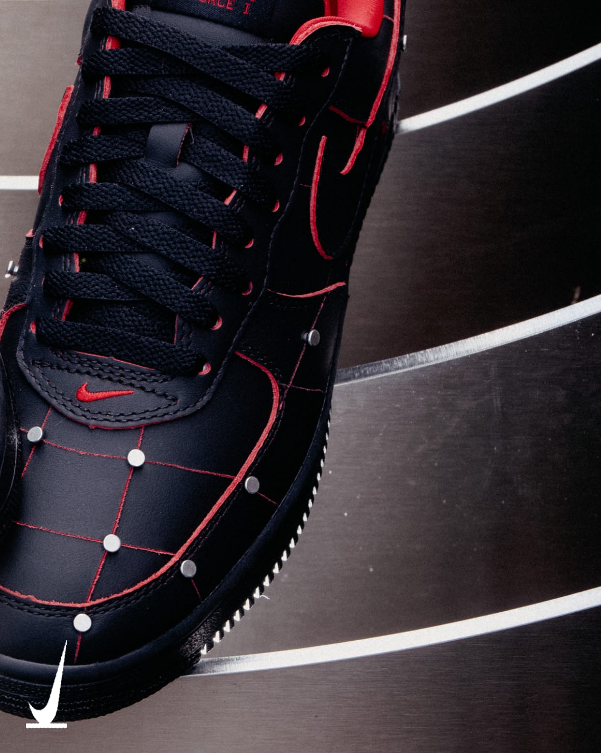 Air Force 1 '01 "Nightmare" 'Black and Gym Red' (IX0104-001) Release Date