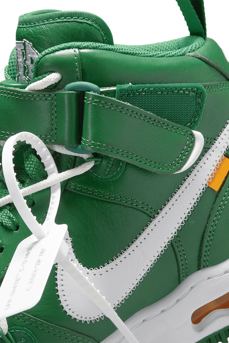 Fecha de lanzamiento del Air Force 1 Mid x Off-White™ "Pine Green" (DR0500-300)