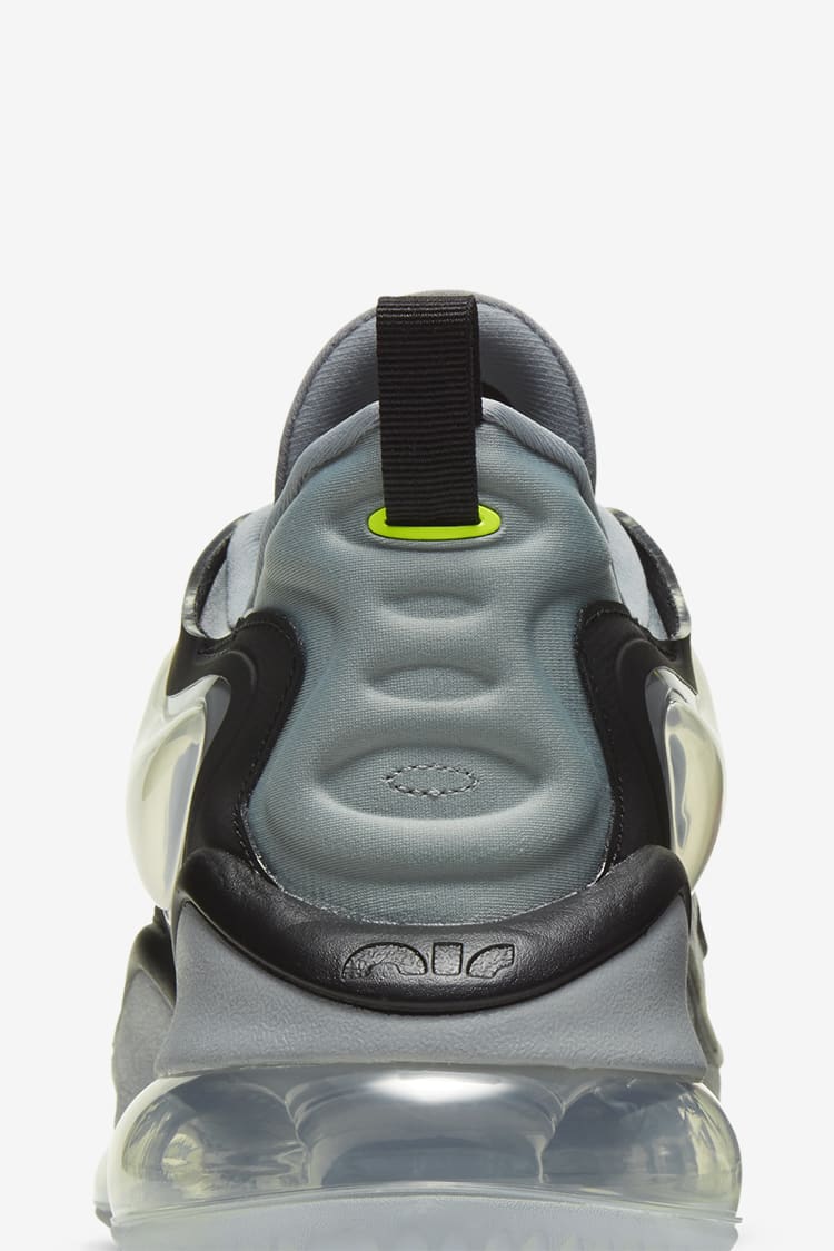 วันเปิดตัว Air Max Zephyr “Photon Dust”