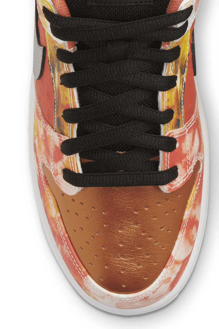 SB Dunk Low Pro 'Street Hawker' Release Date. Nike SNKRS