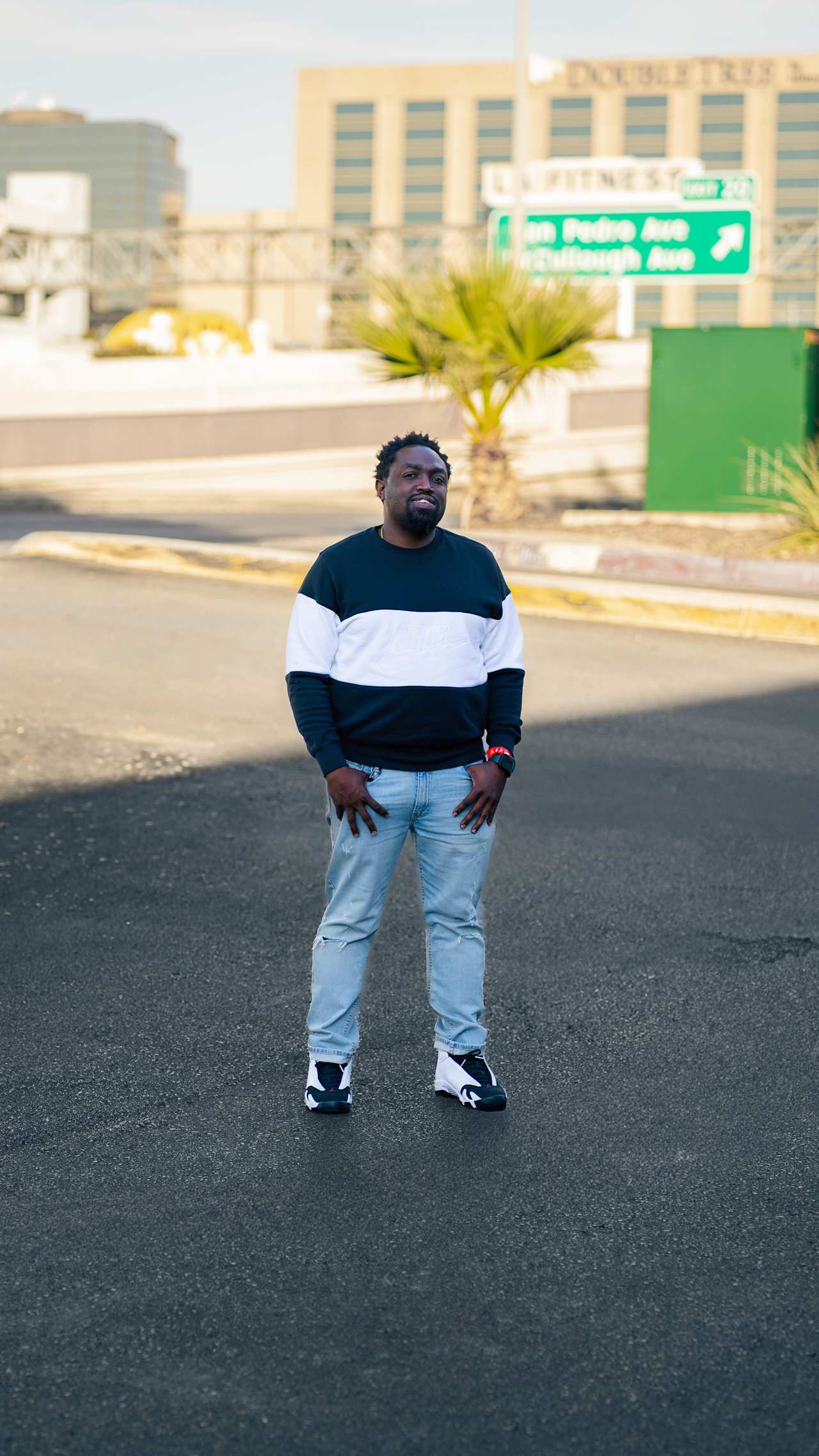 Street SNKRS: fiesta de lanzamiento de los AJ11 "Legend Blue" 