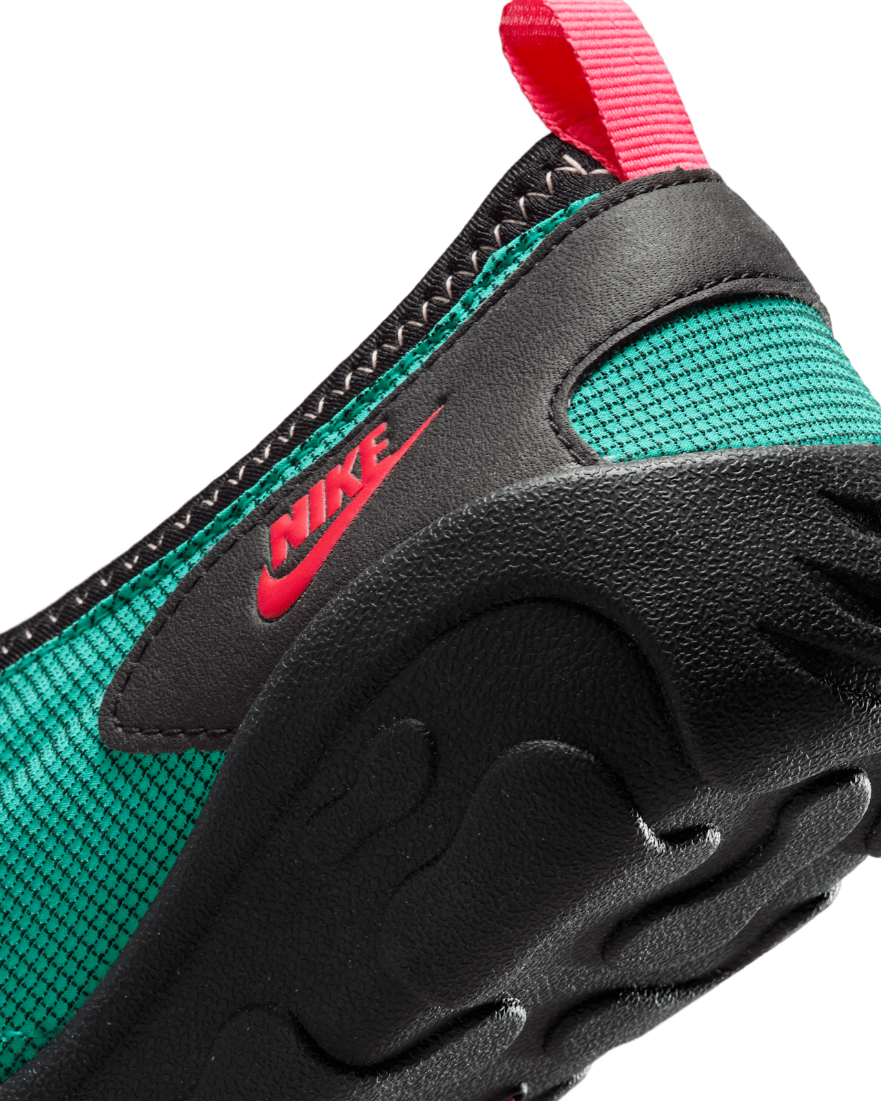 Aqua Turf „Multi-Color” (FZ5627-301) – data premiery