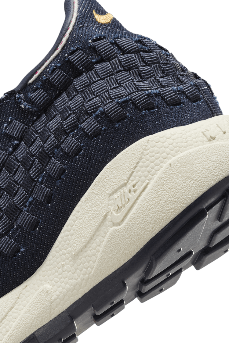 Air Footscape Woven „Obsidian” (HF1759-400) – megjelenési dátum