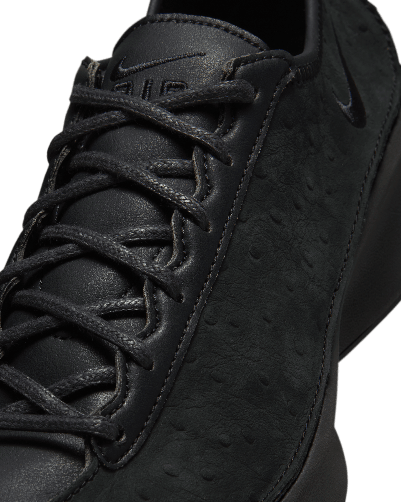 วันเปิดตัว Air Superfly "Black" ผู้หญิง (IB6746-001)