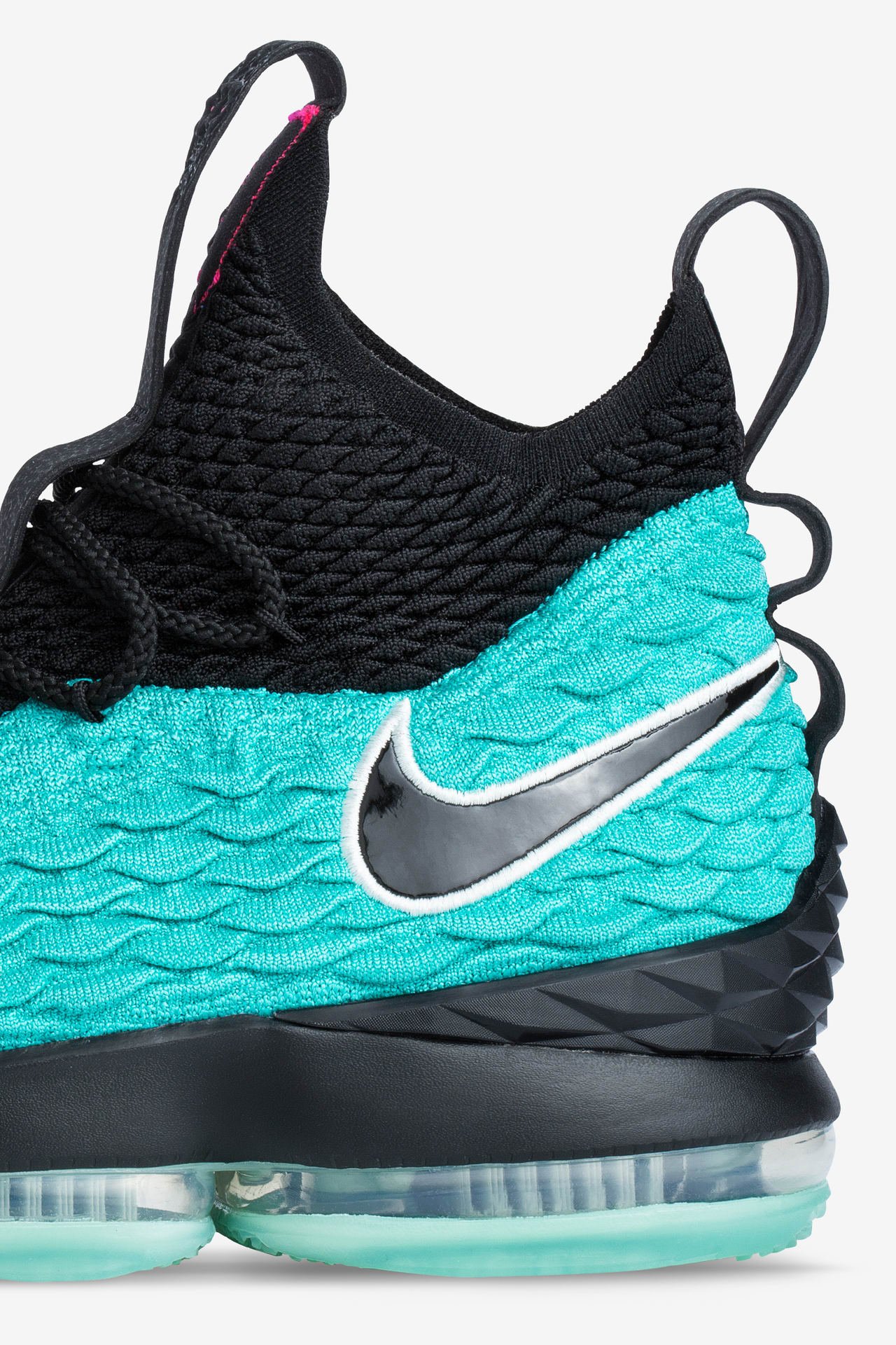 Nike Lebron Watch 'Lebron 15 South Beach'