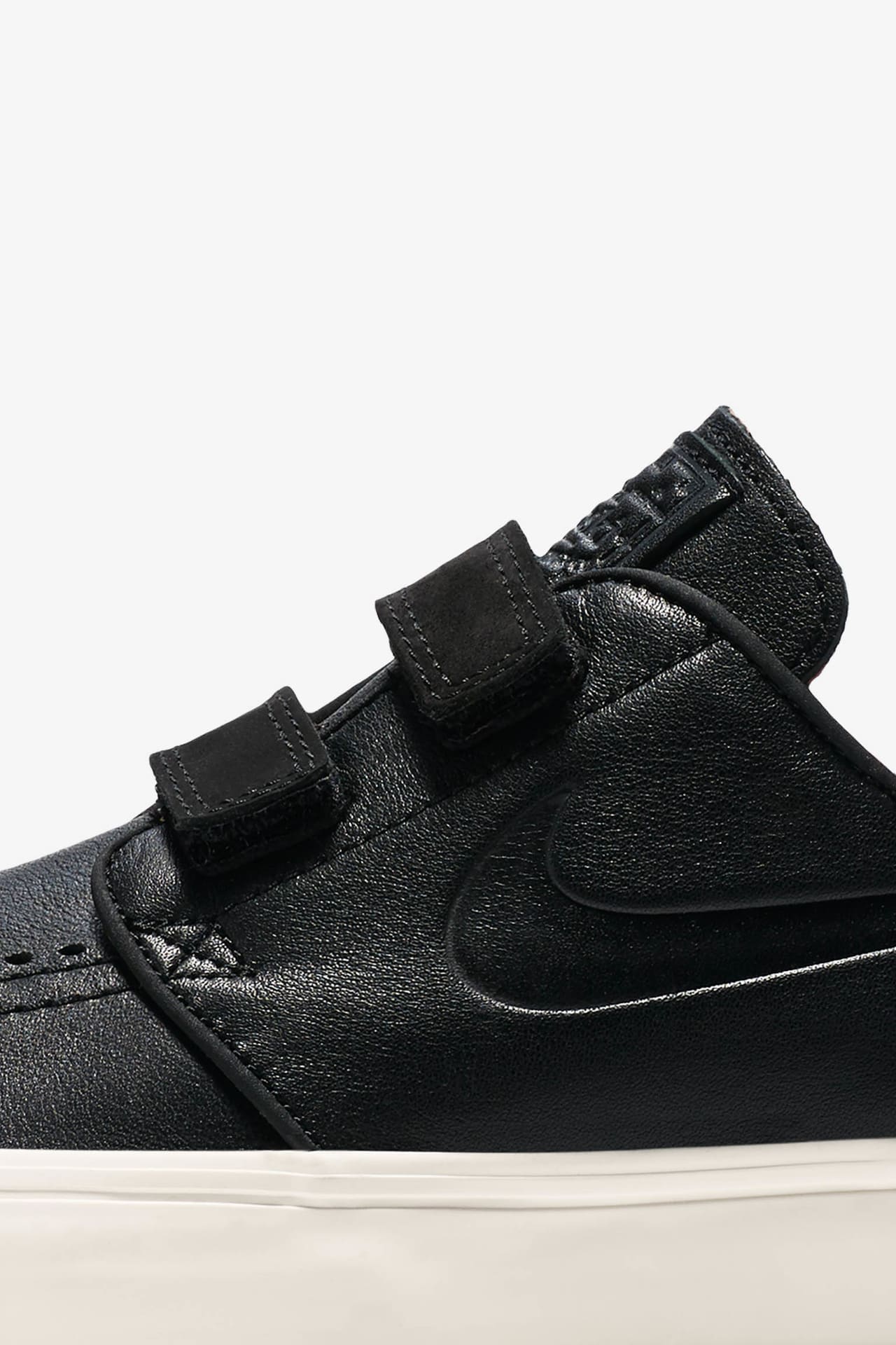 ナイキ SB ズーム ステファン ジャノスキー プレミアム AC 'Black'. Nike SNKRS