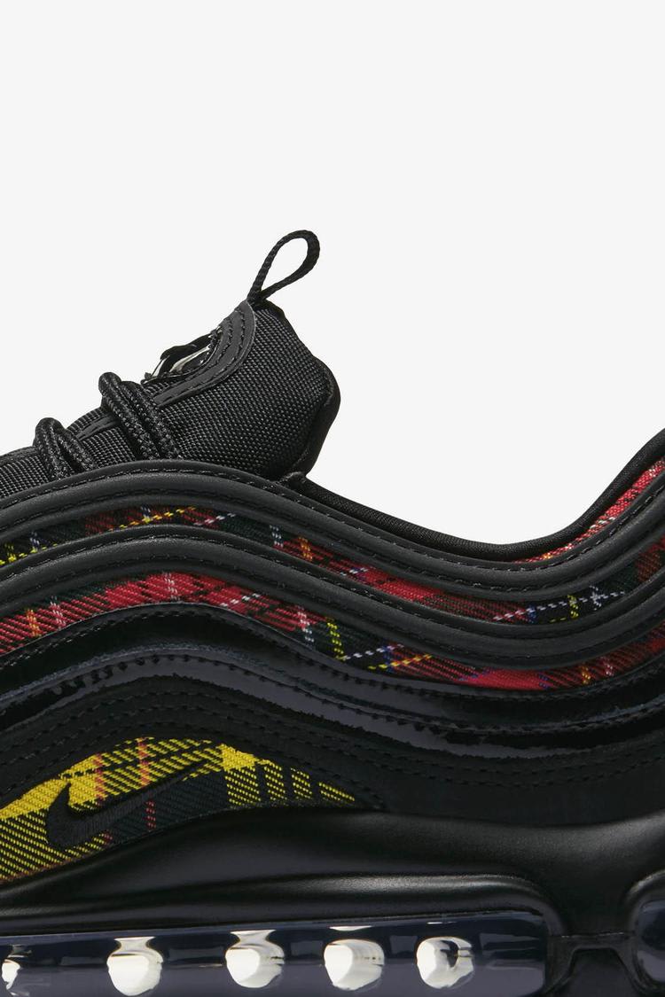 Nike plaid air max best sale