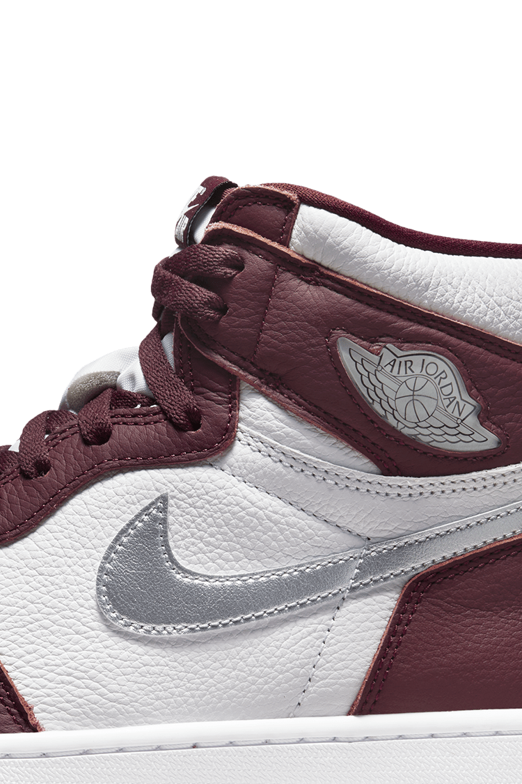 Ημερομηνία κυκλοφορίας του Air Jordan 1 "Bordeaux " (555088-611)