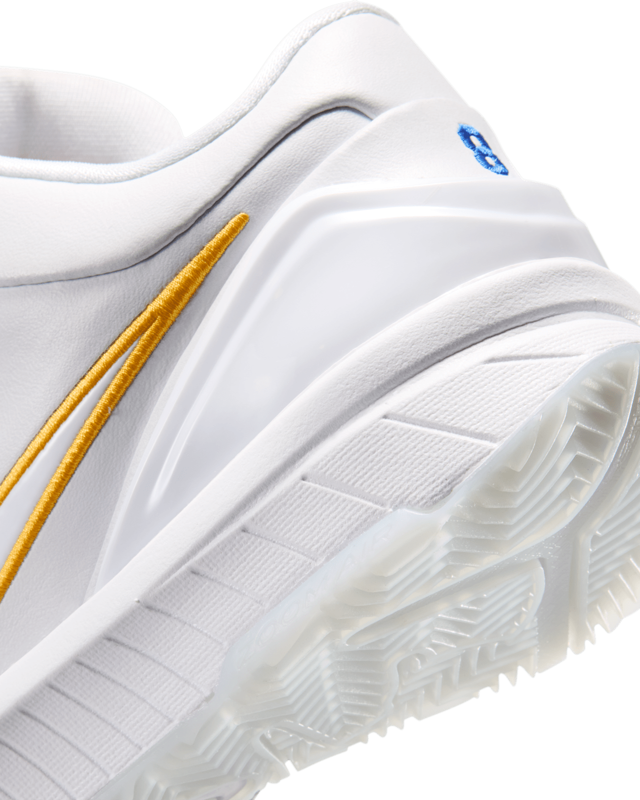 【NIKE公式】ジュニア コービー 4 "Draft Pack" 'White and Glacier Blue' (IQ4110-100) 発売日