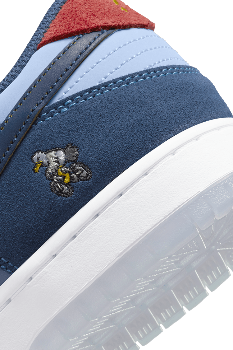 【NIKE公式】SB ダンク LOW 'Why So Sad?' (DX5549-400 / NIKE SB DUNK LOW PRM WSS)