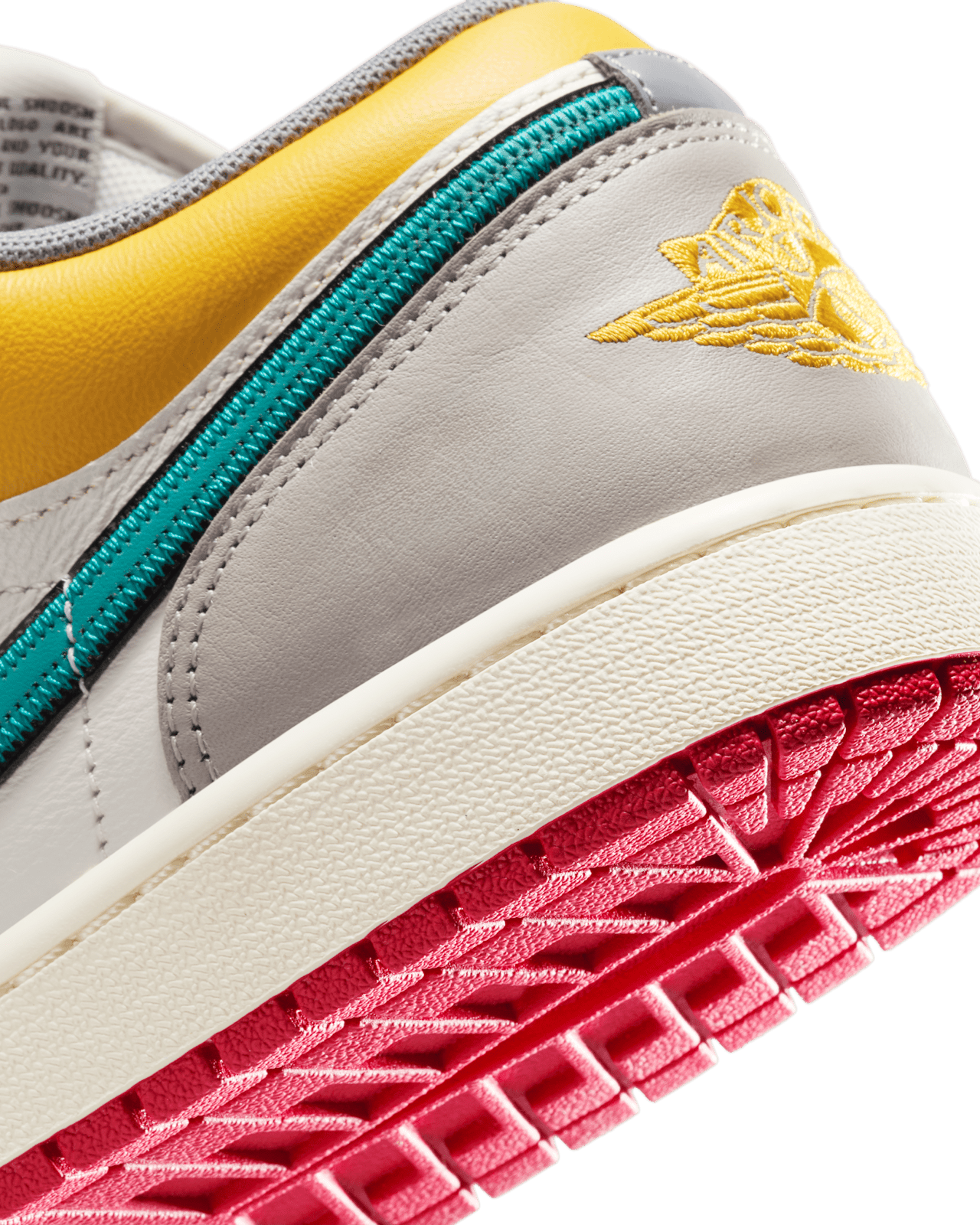 Fecha de lanzamiento de los Air Jordan 1 Low Premium "Sail and Yellow Ochre" (HV4511-133)