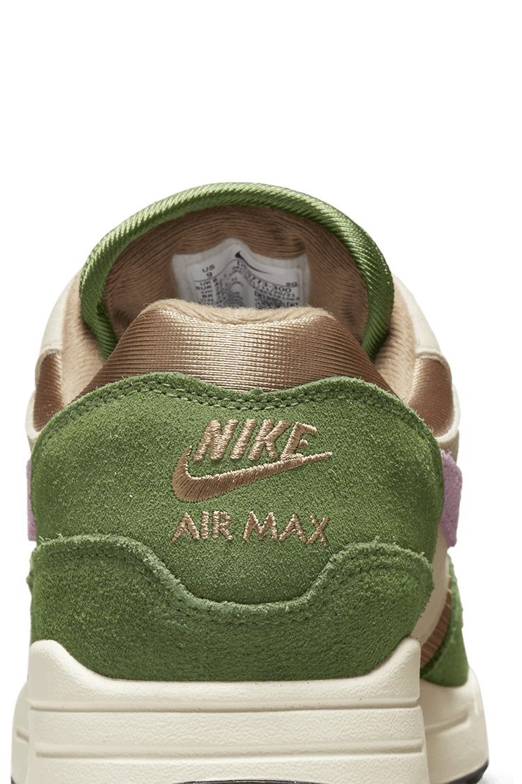 Air Max 1 'Treeline' (DR9773-300) Release Date. Nike SNKRS