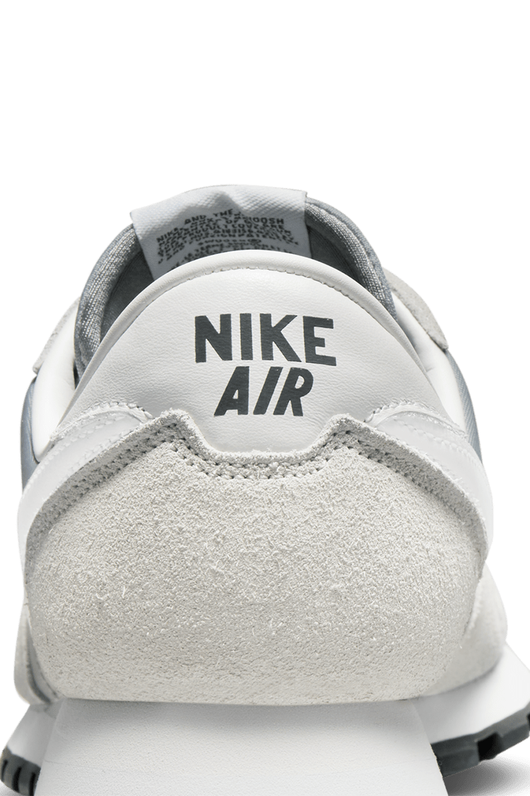 Fecha de lanzamiento del Air Pegasus '83 "Grey Fog"