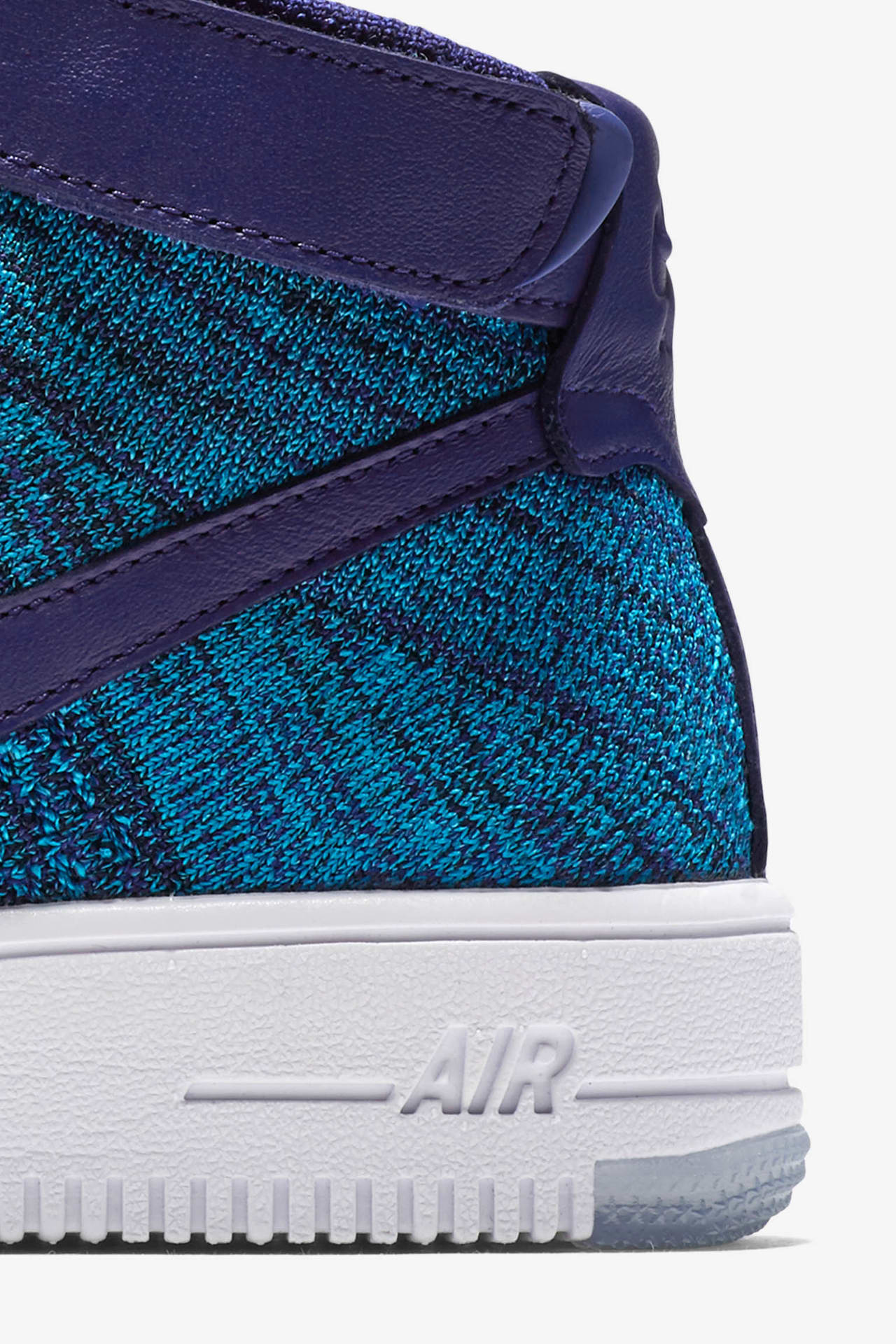 Nike air force 1 flyknit blue lagoon hotsell