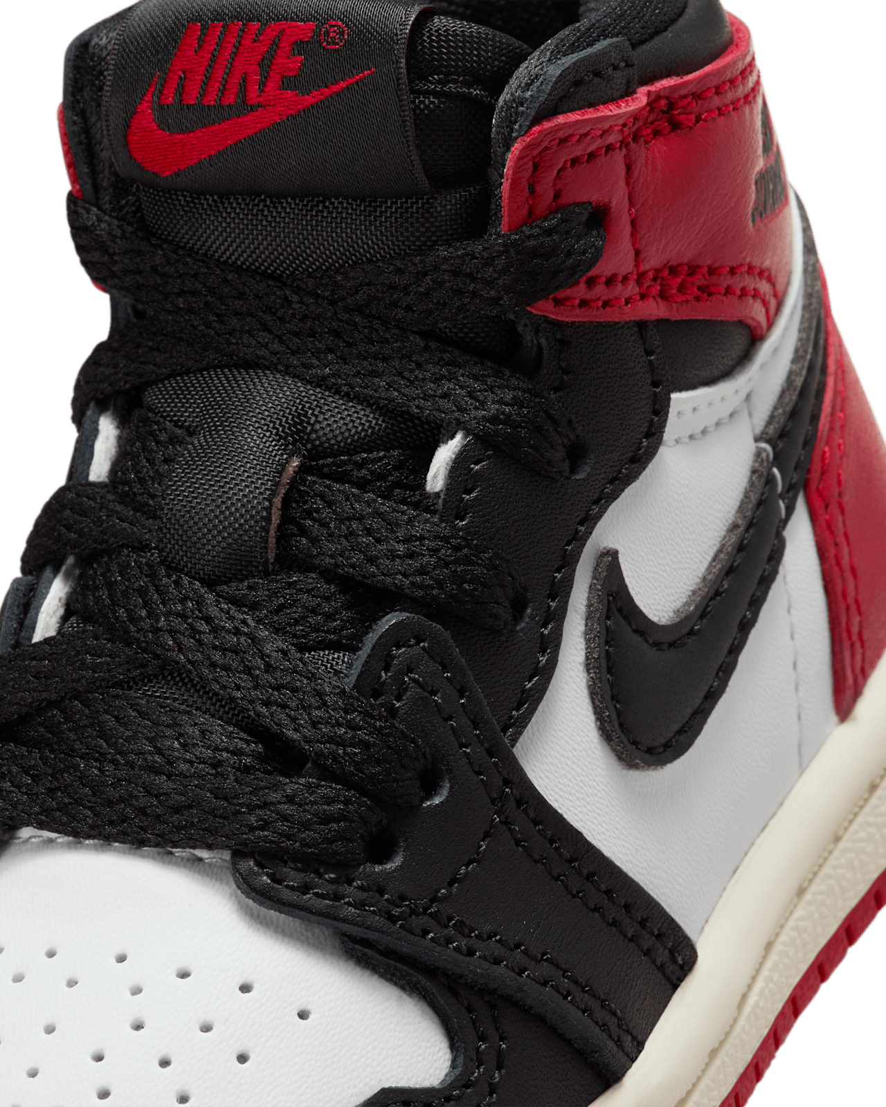 Toddler Jordan 1 Retro High OG 'Black Toe' (FD1413-106)