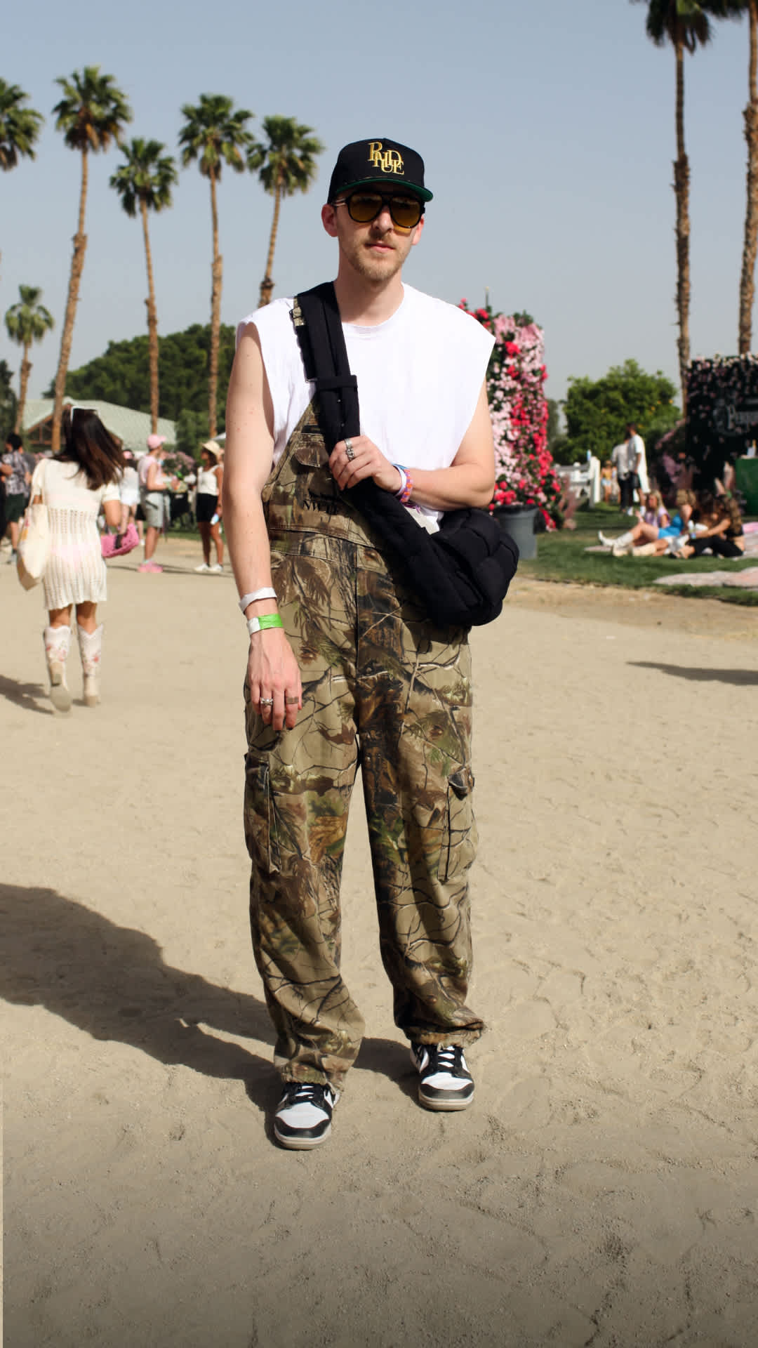 Street SNKRS: Revolve Festival