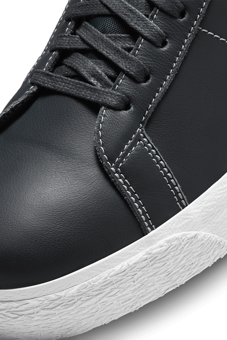 Nike SB Zoom Blazer 中筒鞋 x Mason Silva 'Dark Obsidian and Metallic Silver' (DZ7260-400) 銷售日期