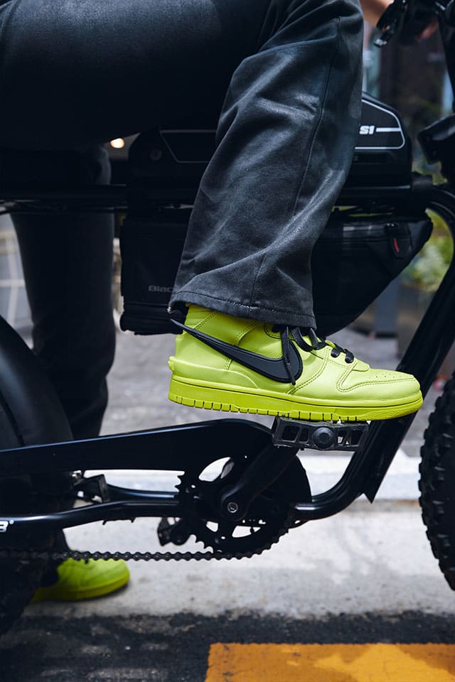 SNKRS Style: Dunk High x AMBUSH