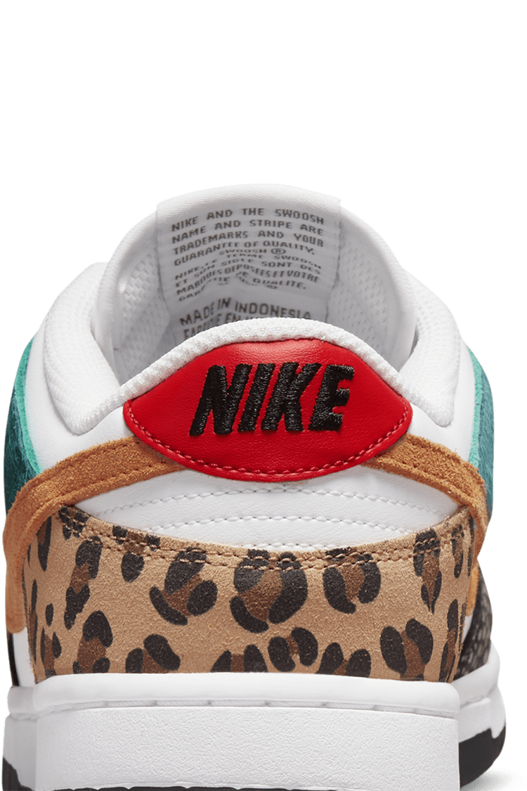 【NIKE公式】レディース ダンク LOW 'Patchwork' (DN3866-100 / W NIKE DUNK LOW SE ARLM)