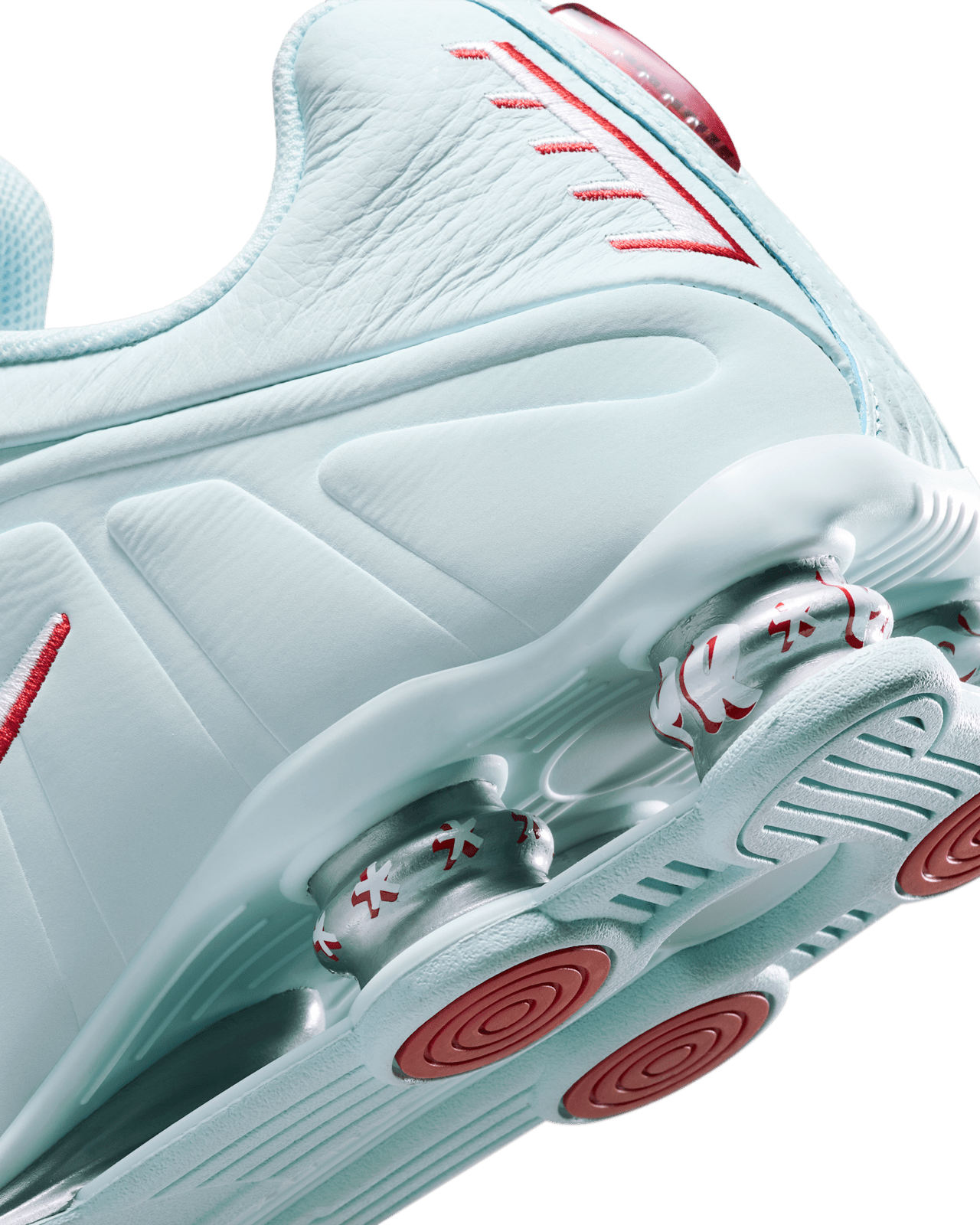 Shox R4 'Glacier Blue and University Red' (IQ1867-474) Release Date
