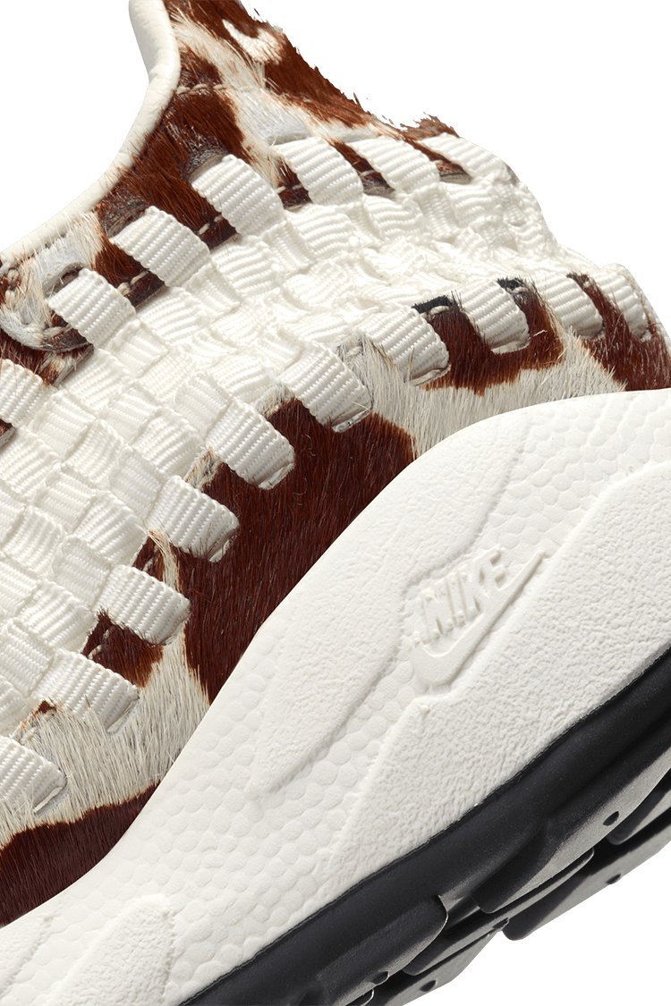 【NIKE公式】エア フットスケープ ウーブン 'Natural and Brown' (FB1959-100 / NIKE AIR FOOTSCAPE WOVEN)