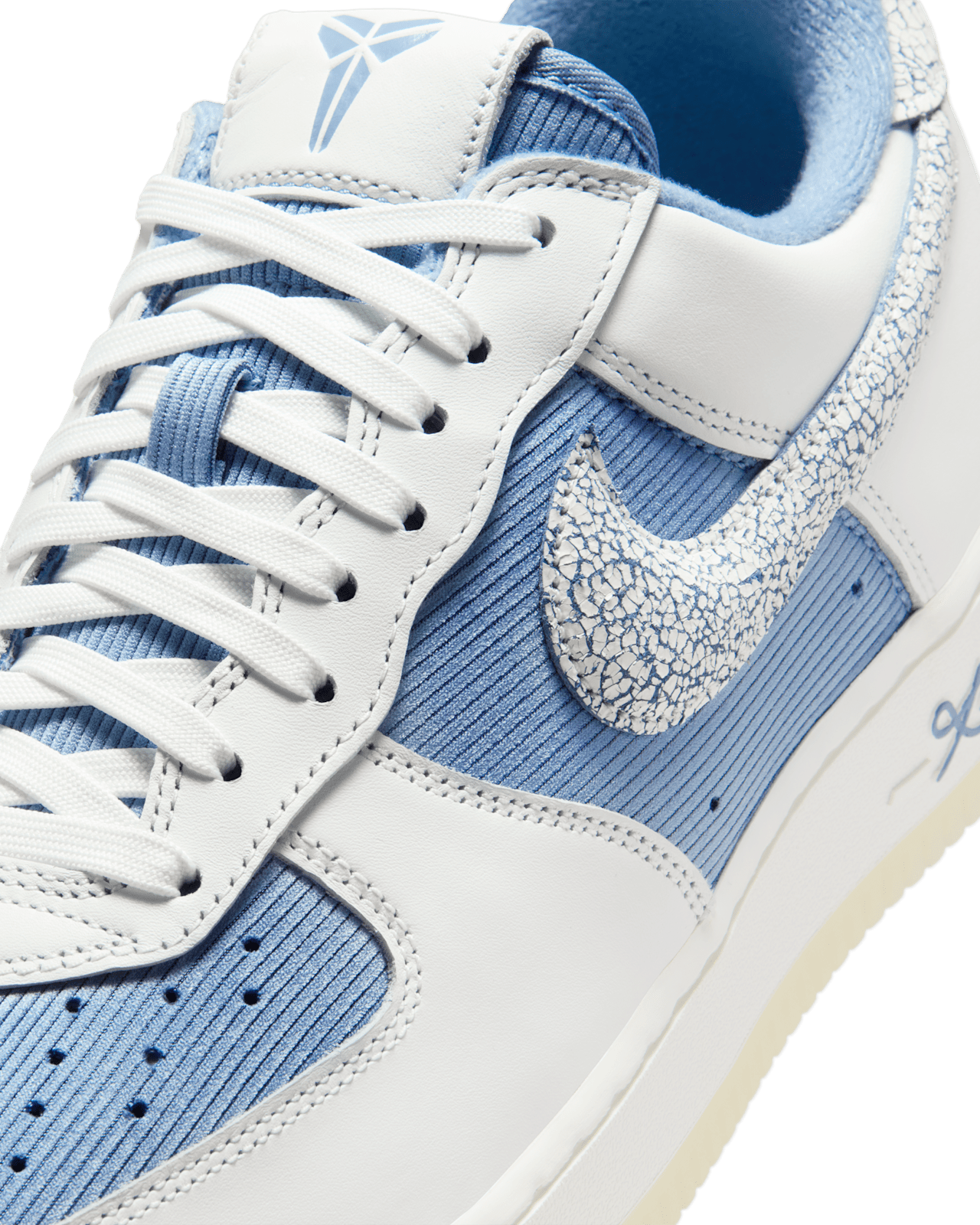 Releasedatum för Air Force 1 Low Protro "Work Blue and Metallic Gold" (IM0583-400)