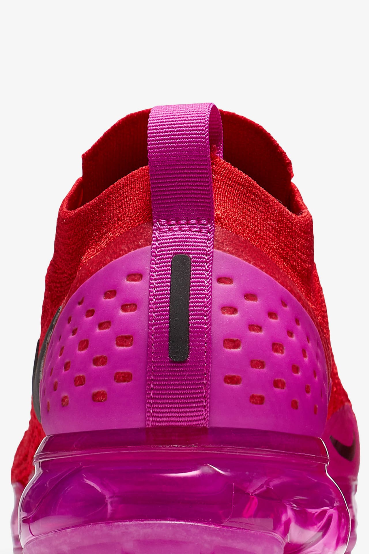 Nike Women s Air Vapormax Moc 2 University Red Fuchsia Blast Release Date. Nike SNKRS