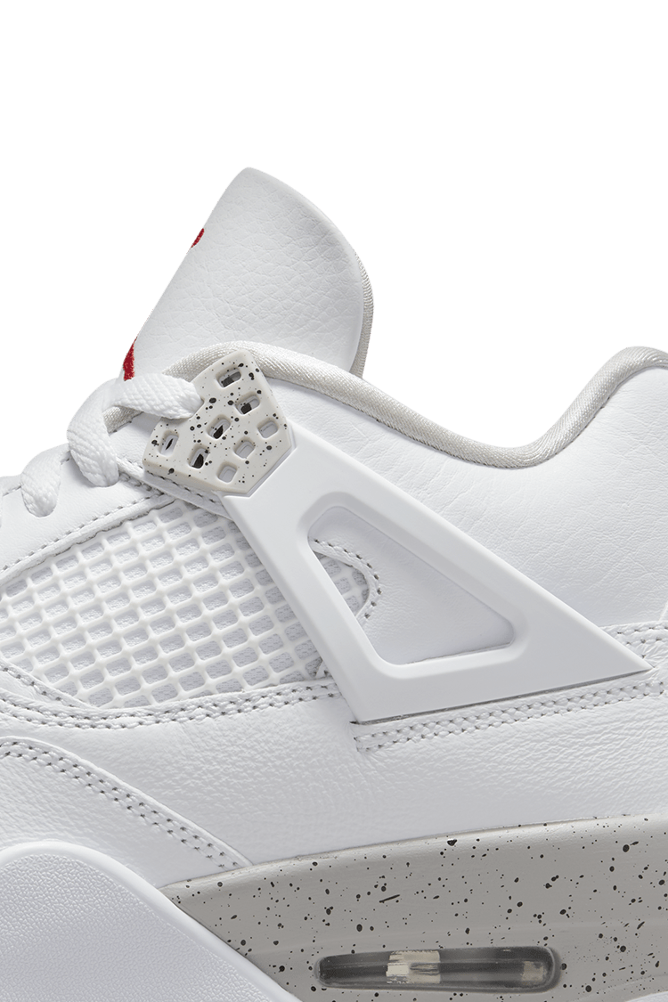 【NIKE公式】エア ジョーダン 4 'Tech White' (CT8527-100 / AJ 4 RETRO)