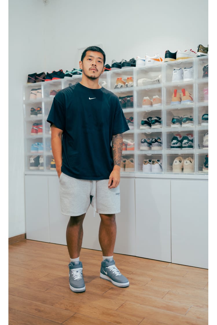 สไตล์ SNKRS: AF1 Mid Jewel “NYC” with ODD