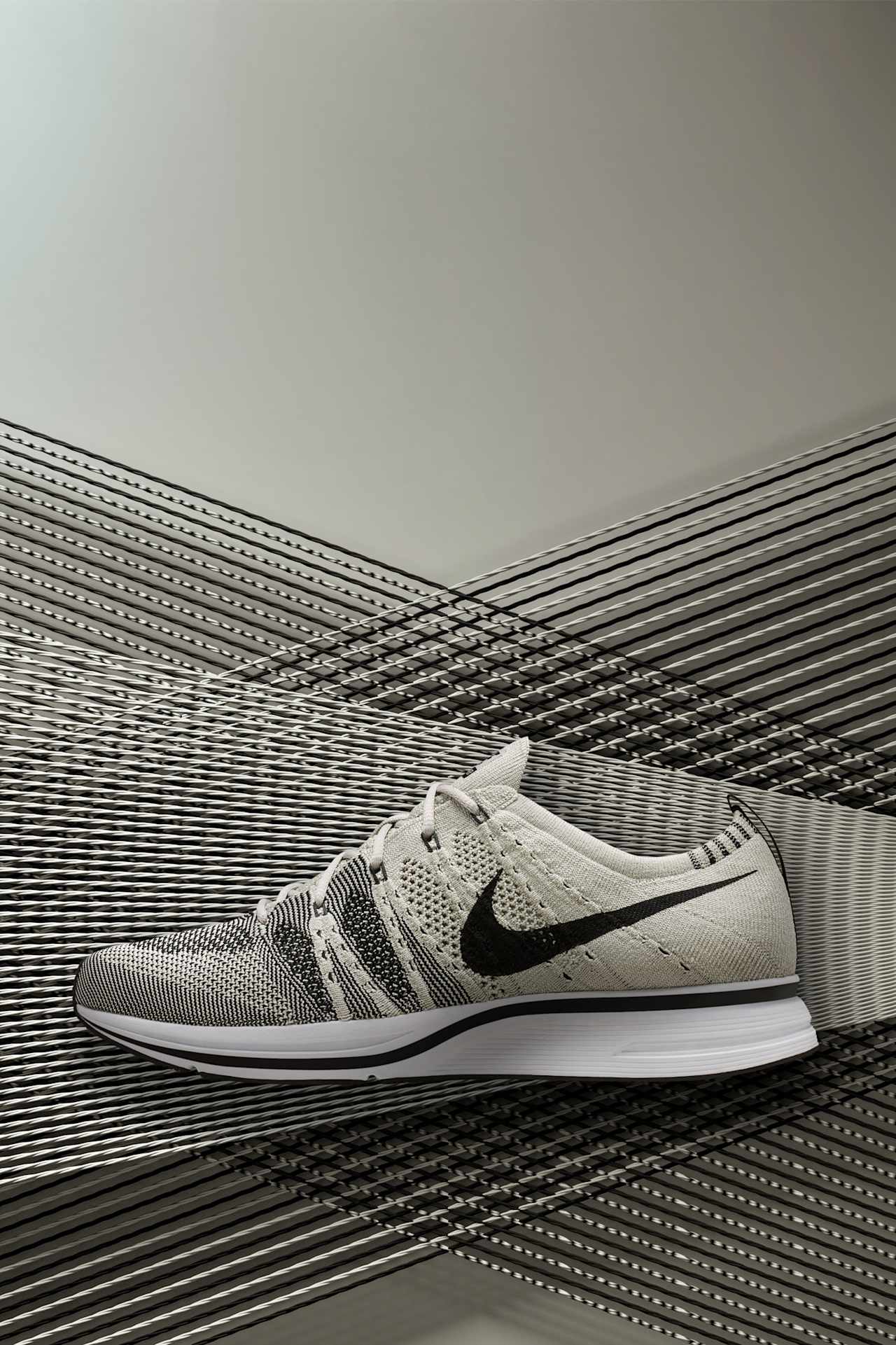 nike flyknit trainer white