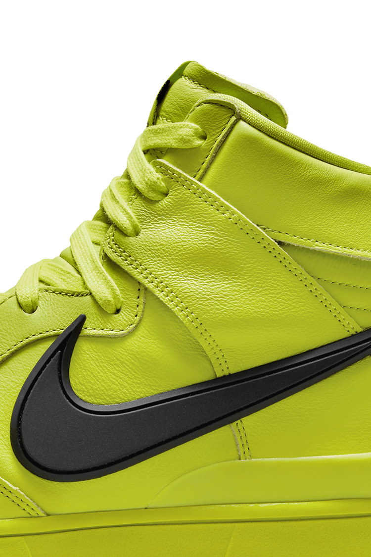 Dunk High x AMBUSH 'Flash Lime' Release Date