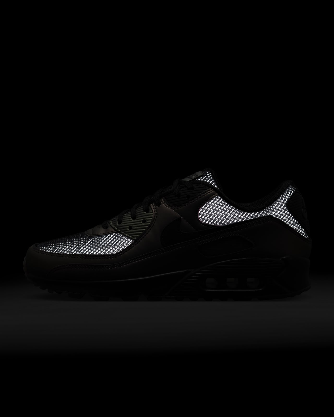 Air Max 90 'Black and Dark Russet' (HQ4042-001) Release Date