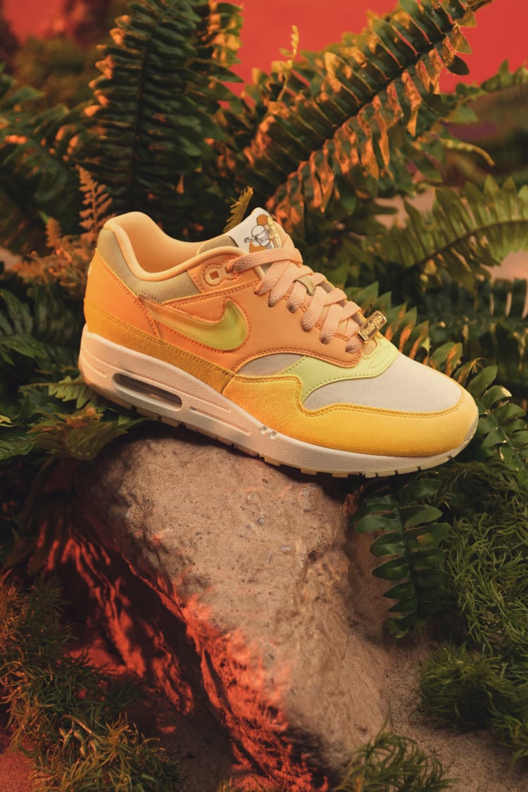 Nike air max yellow and orange best sale