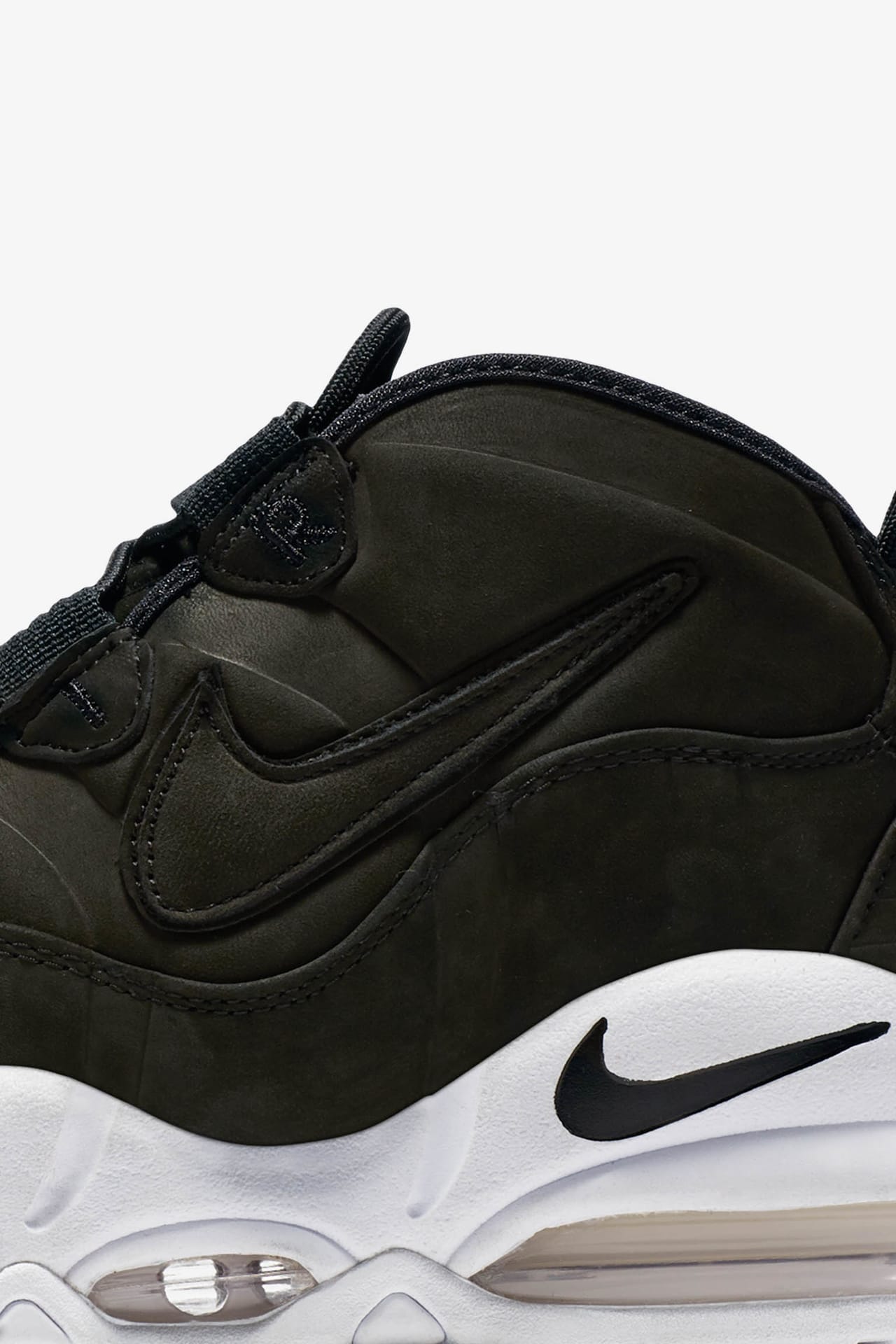 Nike Max Uptempo 'černá a bílá'