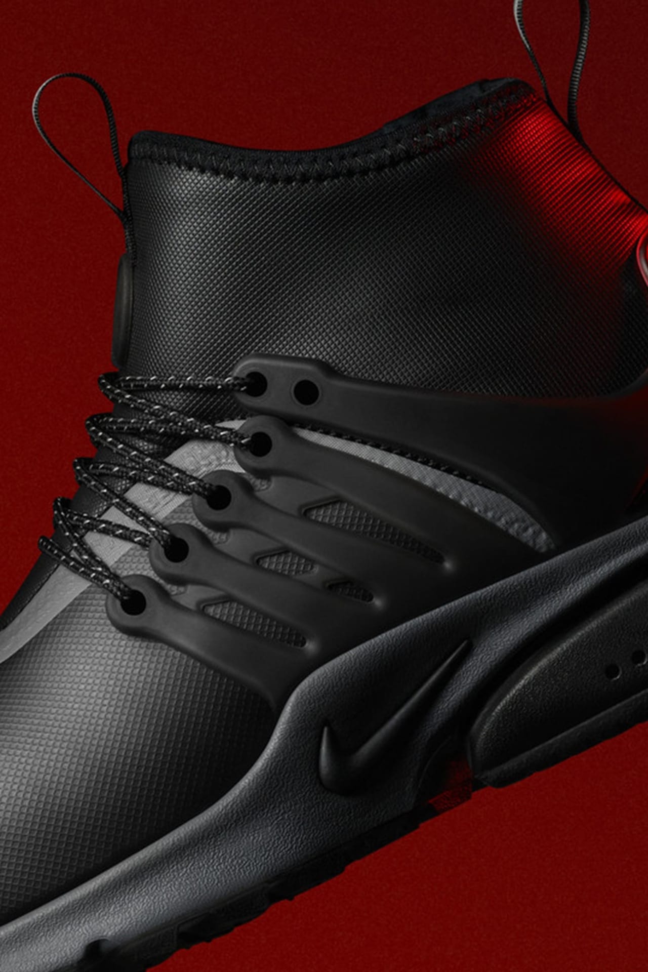 Nike Air Presto Mid Utility SneakerBoot « Black &amp; Reflect Silver » pour Femme. Date de sortie