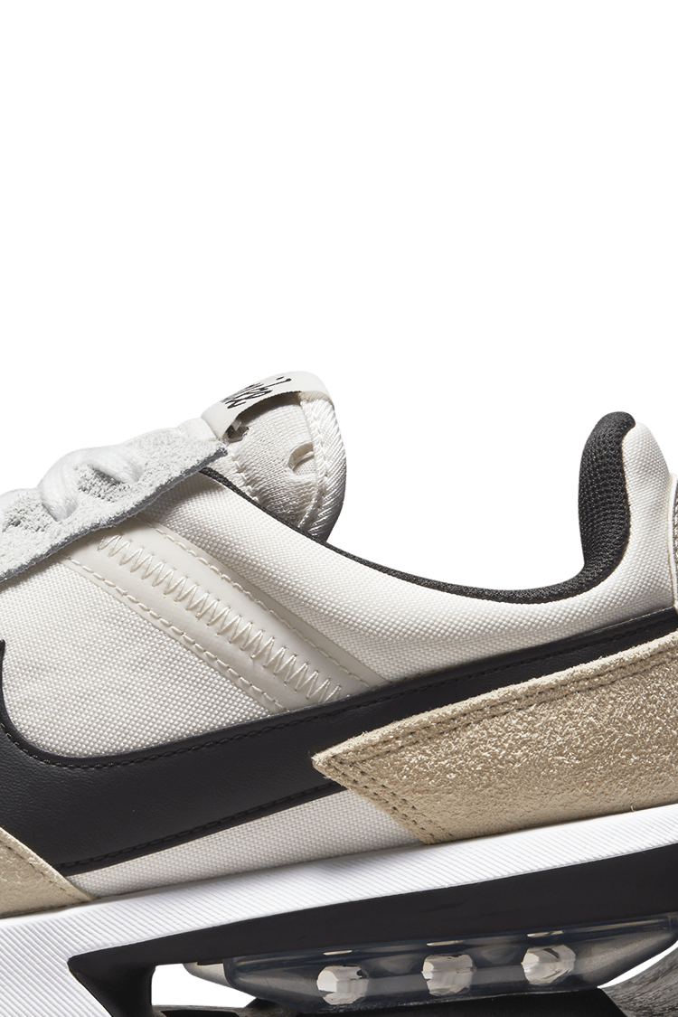 วันเปิดตัว Air Max Pre-Day “Light Bone”