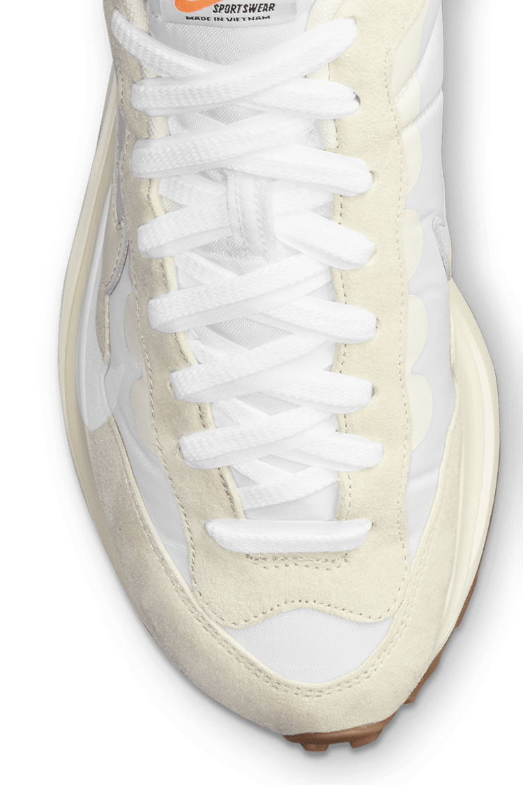 Lanseringsdato for Nike x sacai VaporWaffle «White and Gum» (DD1875-100)