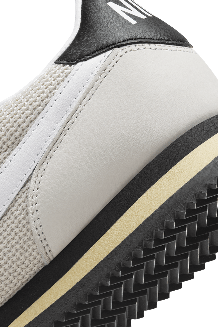 Nike light orewood clearance