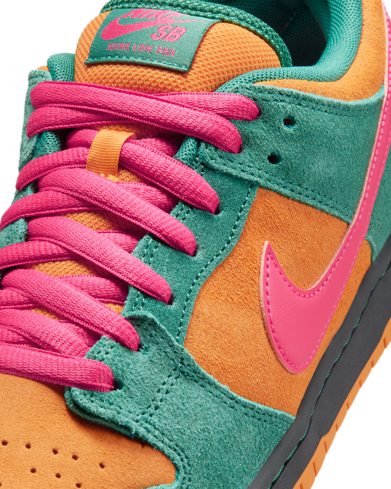 NIKE SB DUNK LOW PRO Release Date