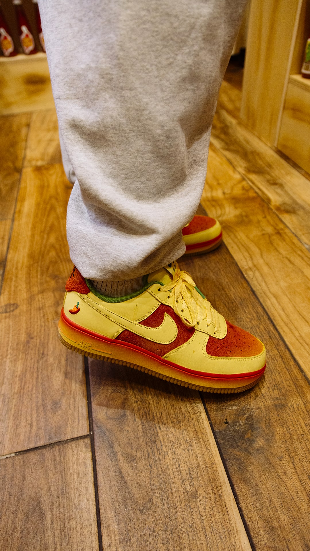 Street SNKRS : Chilli Spot By Sonny's & Crispy