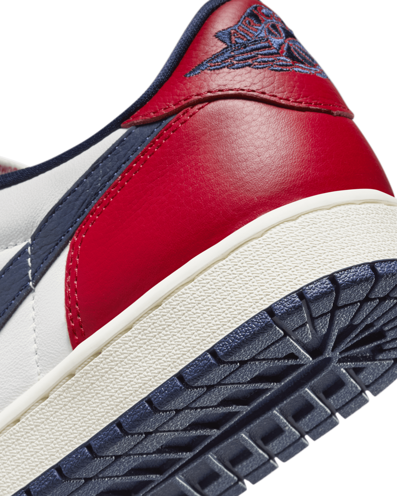 Air Jordan 1 Low OG ‚Gym Red & Midnight Navy‘ (HQ2993-100) – datum uvedení