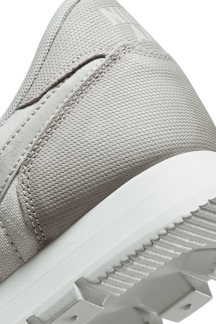 Air Pegasus 83 Premium Vintage 'Grey Fog' (DV0432-001) 發售日期