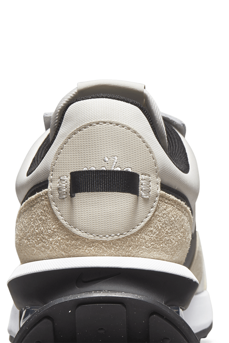 วันเปิดตัว Air Max Pre-Day “Light Bone”