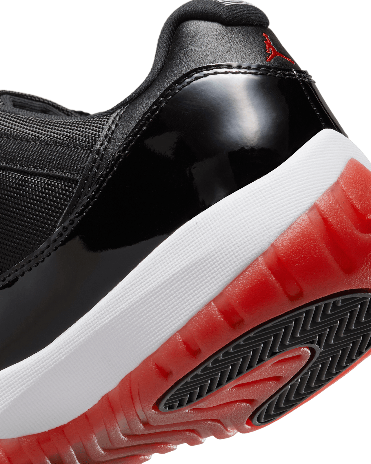 【NIKE公式】エア ジョーダン 11 LOW 'Bred' (FV5104-006 / AJ 11 RETRO LOW)
