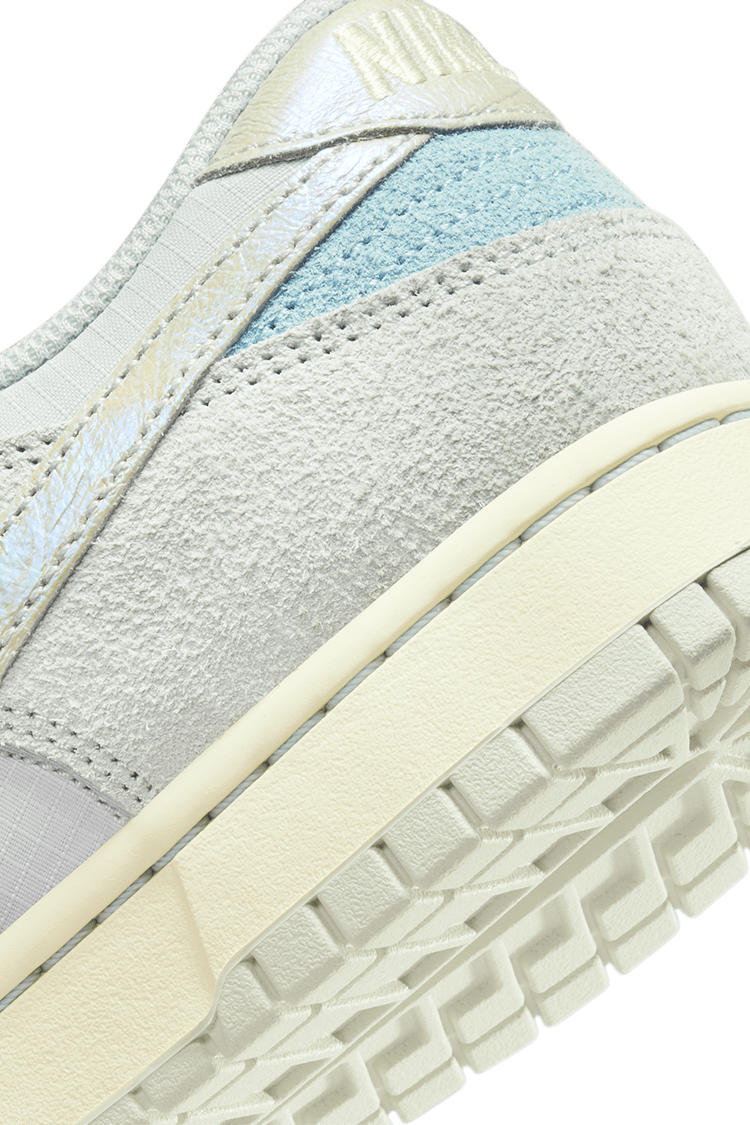 Dunk Low 'Light Silver and Ocean Bliss' (DV7210-001) Release Date