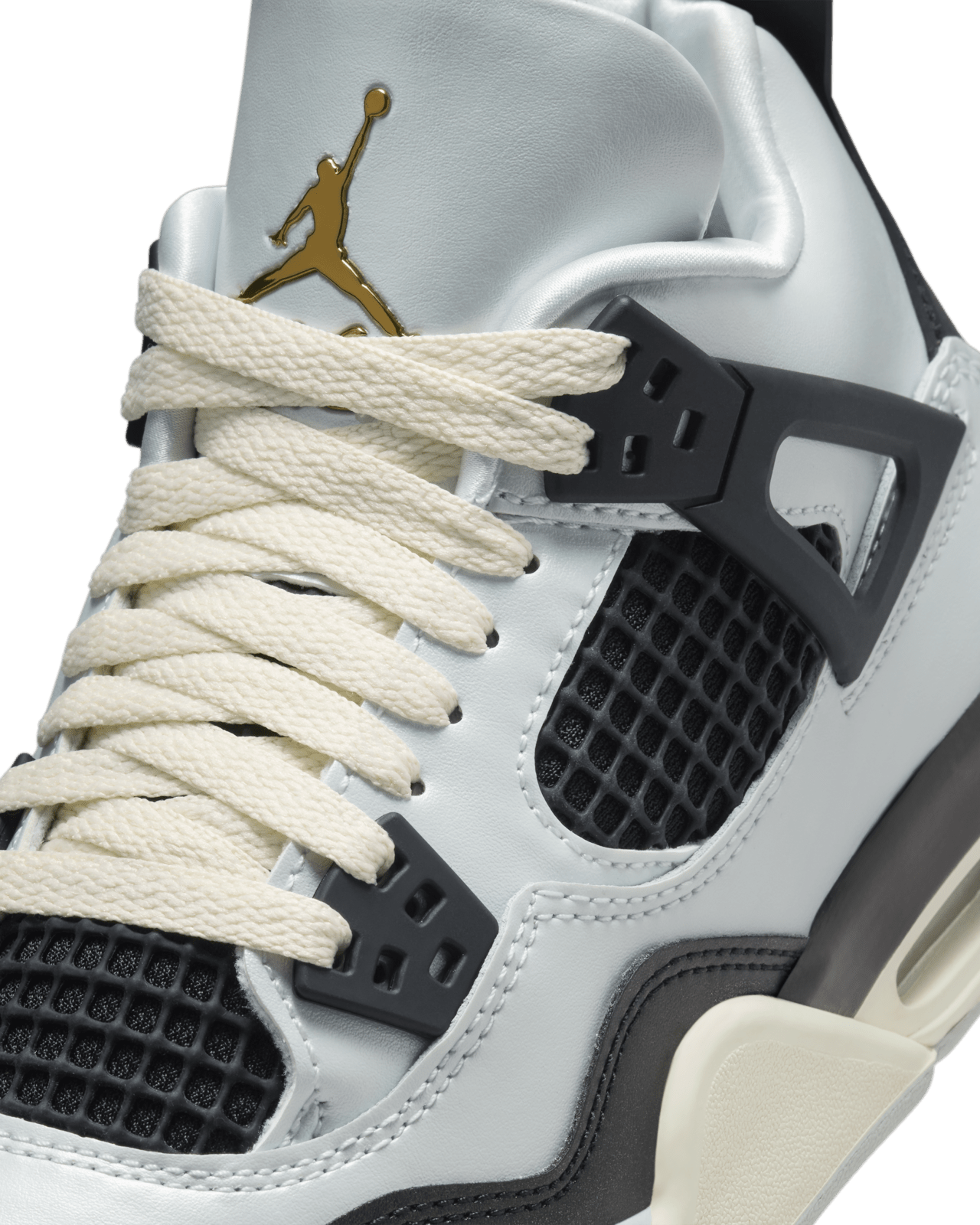 Fecha de lanzamiento de los Air Jordan 4 "Pure Platinum" para niños grandes (FZ8585-070)