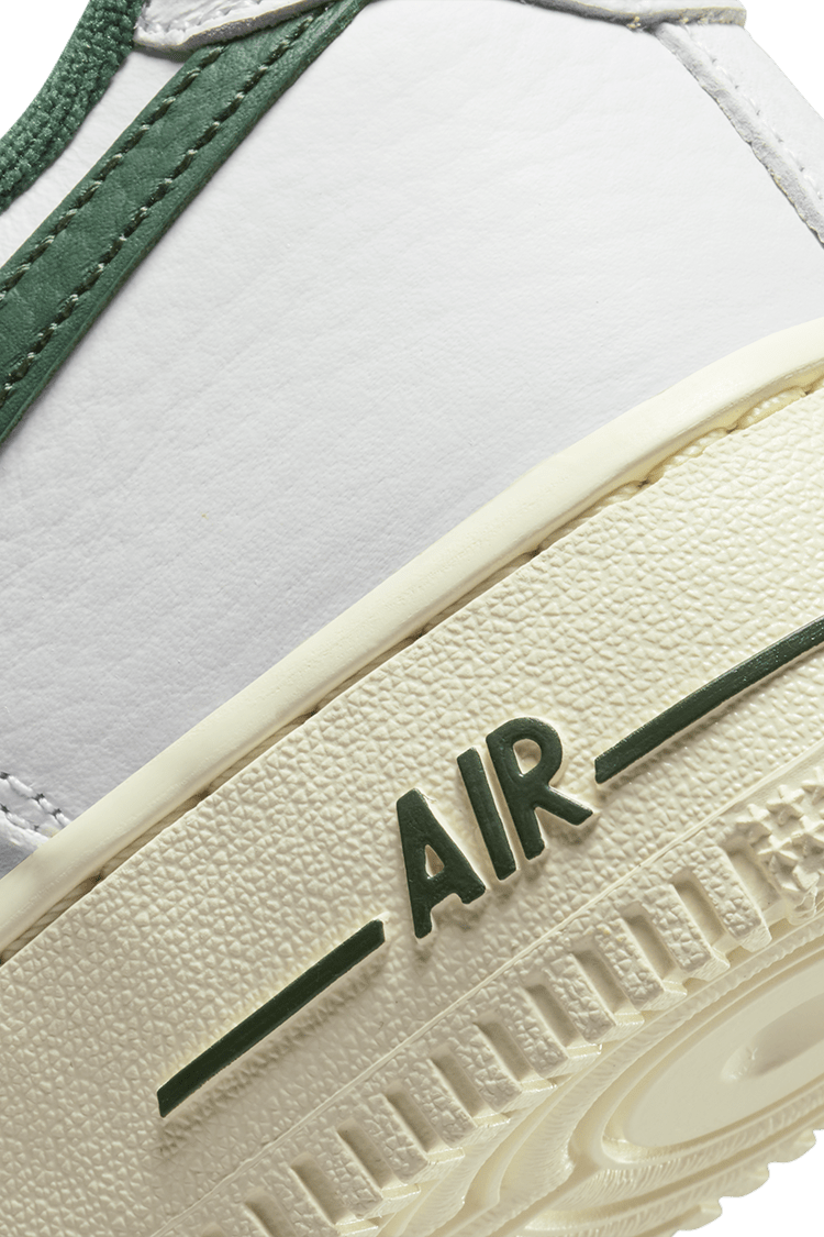 女款 Air Force 1 '07 'Summit White and Gorge Green' (DR0148-102) 發售日期