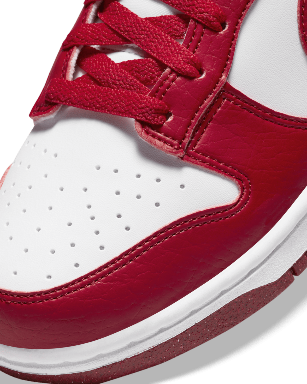 Women's Dunk Low Next Nature 'White and Gym Red (DN1431-101) Release Date