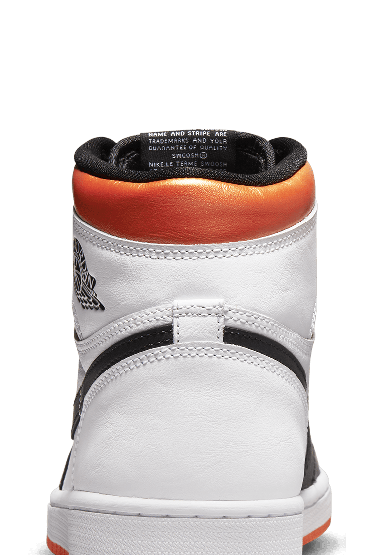 NIKE公式】エア ジョーダン 1 'Electro Orange' (555088-180 / AJ1 RETRO HI OG). Nike  SNKRS